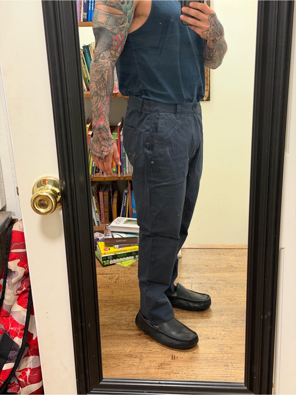 Vuori Classic fit 33” waist Men's Dark Blue Straight-Leg Work Pants